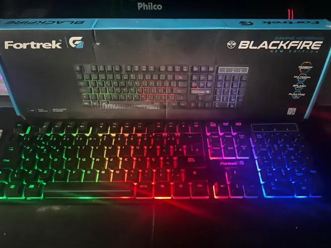 Teclado Fortrek Blackfire New Edition