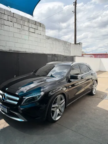 Mercedes-Benz GLA 250 Vision 2.0 TB 16V 211cv Aut. 2015