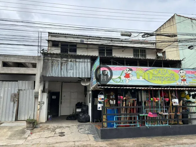 Loja com Galpão e 6 kitnets no Jardim Letícia próximo ao West Shopping