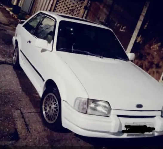 Ford Escort XR3 1.8 / 1.6 Beneton/form./laser 1989