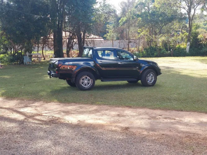Mitsubishi L200 Triton HPE 3.2 CD TB Int.diesel MEC 2015