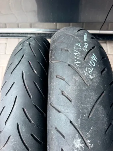 COMBO DE PNEUS DUNLOP SPORTMAX GPR300 110/70-17 + 150/60-17