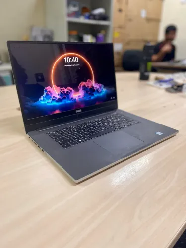 Vendo Notebook Dell Inspiron 7560