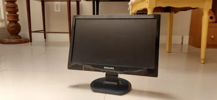 Monitor Philipps 16 polegadas