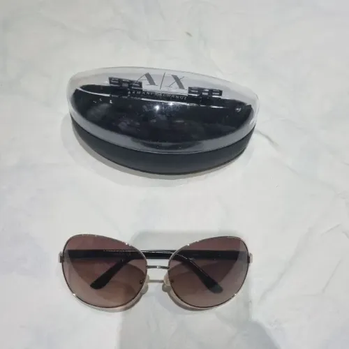 óculos escuros feminino armani exchange estilo moderno e sofisticado