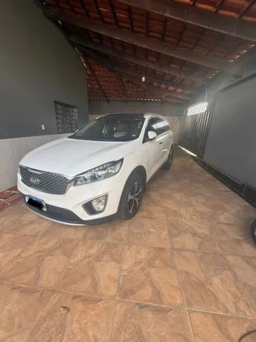 Kia Motors Sorento 3.3 V6 24V 270cv 4X2 Aut. 2016