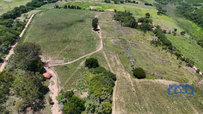 Sítio/Fazenda à Venda, 10 alqueires por R$ 2.500.000 Cód. ch2643