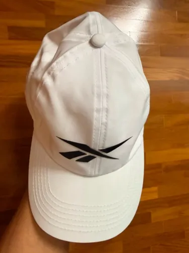 Boné Reebok Unissex Novo