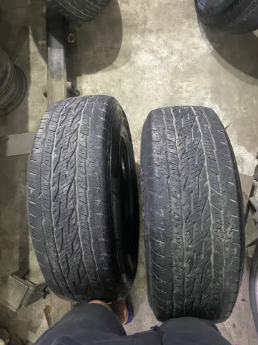 Pneus continental 235/75/15