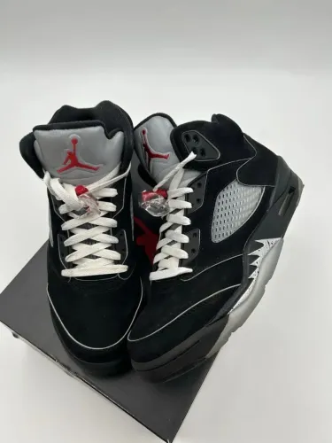 Air Jordan 5 Black Metallic 42