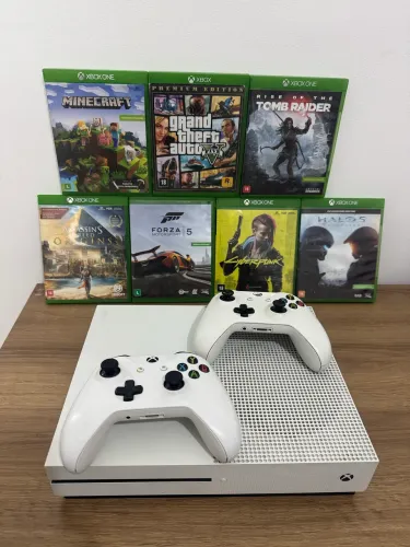 Xbox One s 1Tb + 2 controles + 7 jogos
