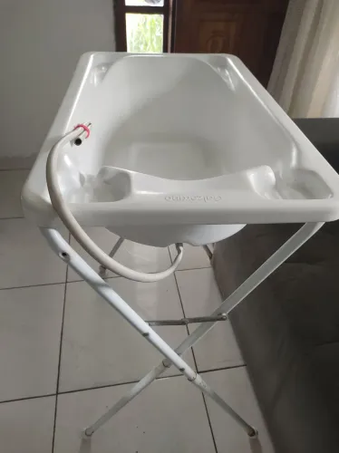 Vendo Banheira.