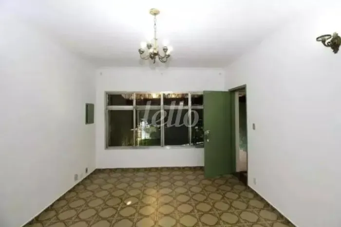 Casa 3 quartos à venda no(a) Bangú