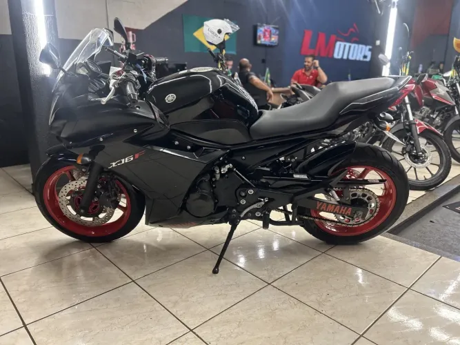 Yamaha Xj6 f 2011