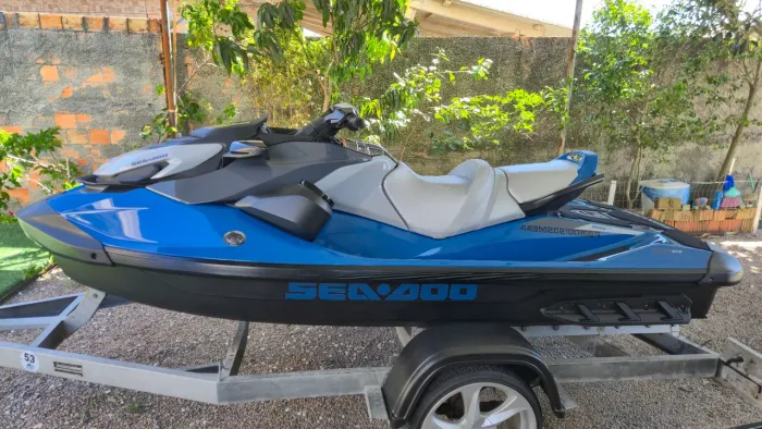 Jet ski seadoo gti 130se 2021