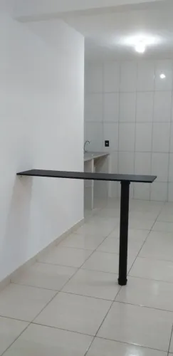 Alugo belíssimo apartamento próximo.ao metro *