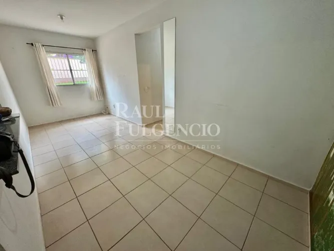 Apartamento para locação com 3 quartos Bairro Tucanos