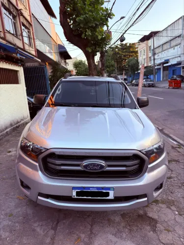 Ford Ranger XLS 2.2 4X2 CD Diesel Aut. 2022