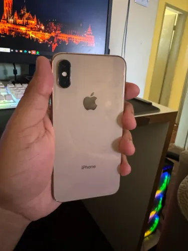 iPhone XS 