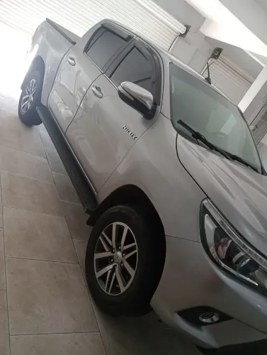 Toyota Hilux CD SRX 4X4 2.8 TDI 16V Diesel Aut. 2018