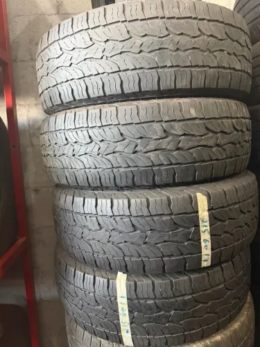 Pneus 215/60/17 marca dunlop