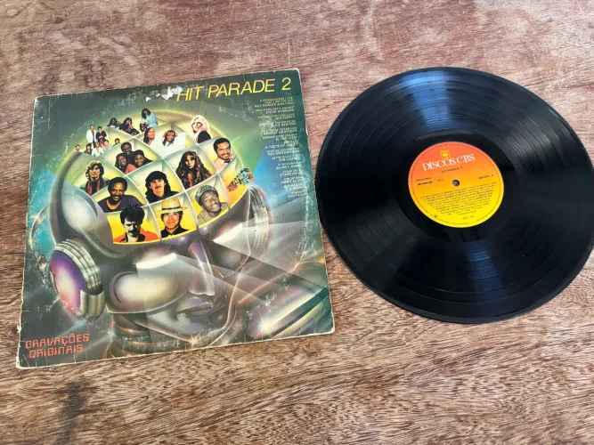 LP "Hit Parade 2",  coletânea musical internacional 1981 