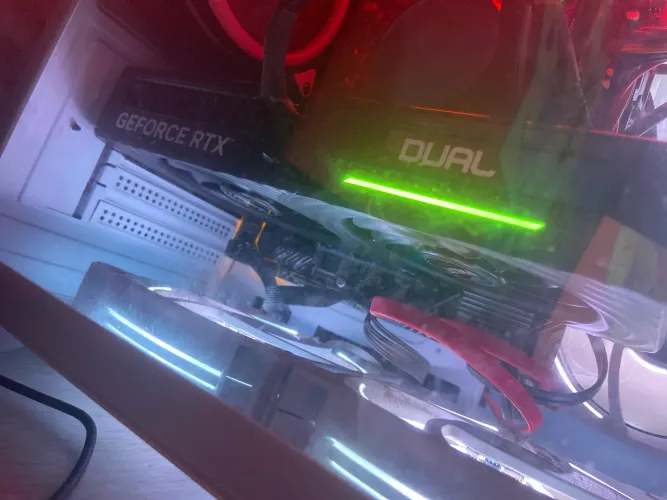 Placa de video RTX 5060 ti 8gb dual