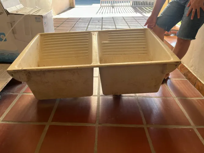 VENDE-SE TANQUE DUAS BOCA