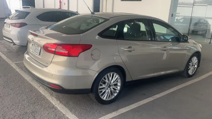 Ford Focus Fastback Se/se Plus 2.0 Flex Aut. 2017
