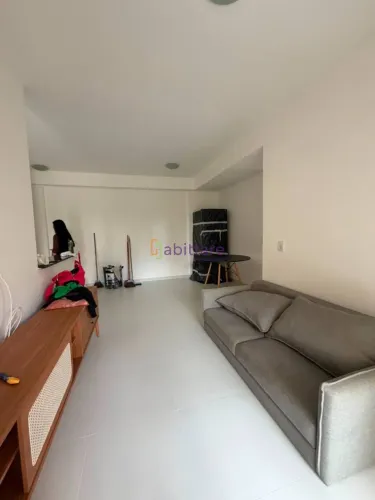 Jardim de Toscana - Apartamento de 77m² com 03 quartos (01 suíte).
