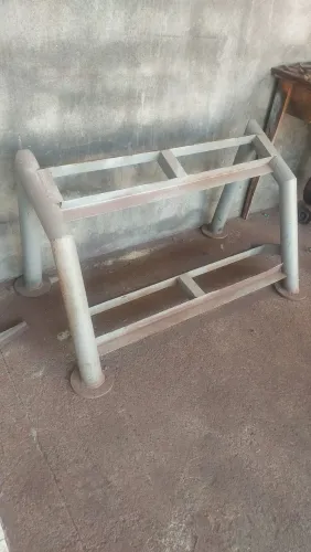 Suporte de hateres e suporte de búlgaro