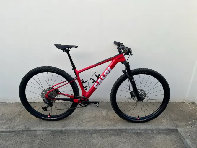 Caloi elite carbon Sport 2025