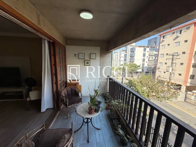 Imperdível! Apartamento de luxo à venda no Guarujá-SP, Jardim Las Palmas - 4 quartos, 2 su