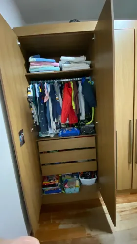 Vendo armario de 6 portas