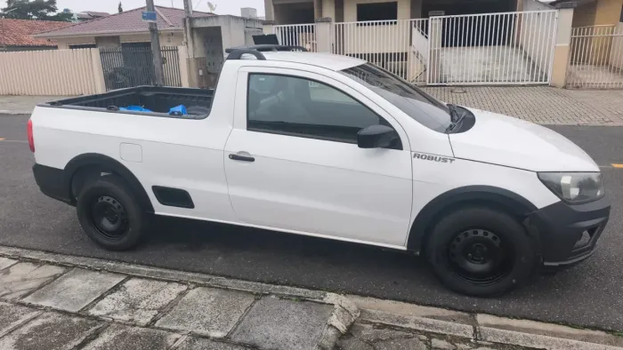 Volkswagen Saveiro Robust 1.6 Total Flex 8V 2017
