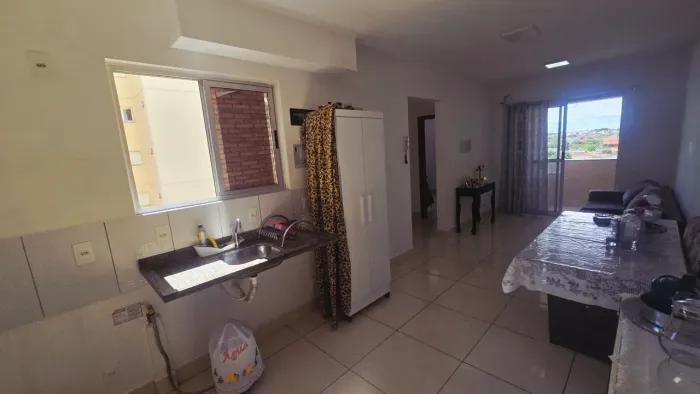 LUXXOR FLAT MORE PROXIMO AO CENTRO POLITICO ANDAR ALTO APARTAMENTO