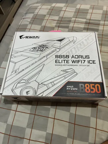 Placa-mãe B850 Aorus Elite Wifi7 ICE