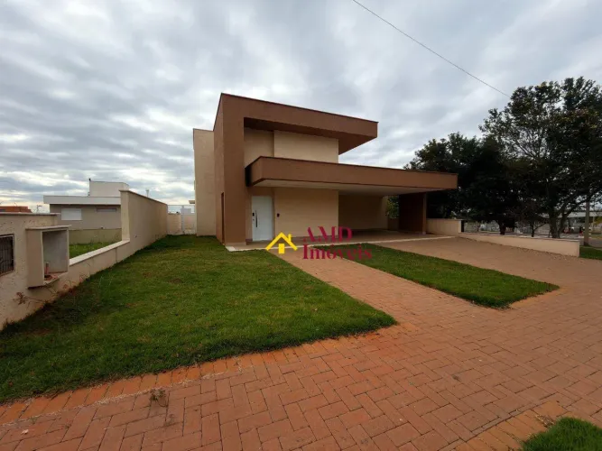 Casa com 3 dormitórios à venda, 250 m² por R$ 2.600.000,00 - Jardim Planalto - Piracicaba/