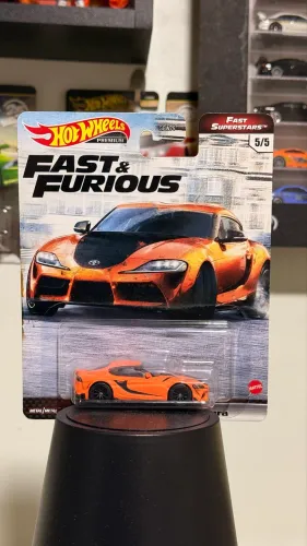 Hot Wheels Toyota Supra GR velozes e furiosos