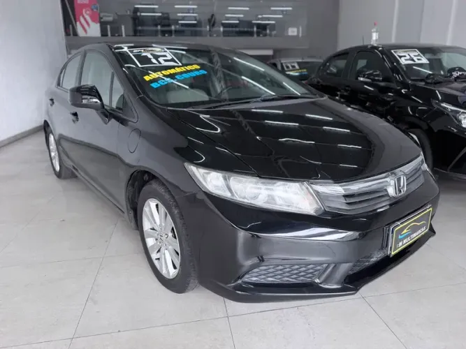 Honda Civic Sedan LXS 1.8/1.8 Flex 16V Aut. 4P 2012