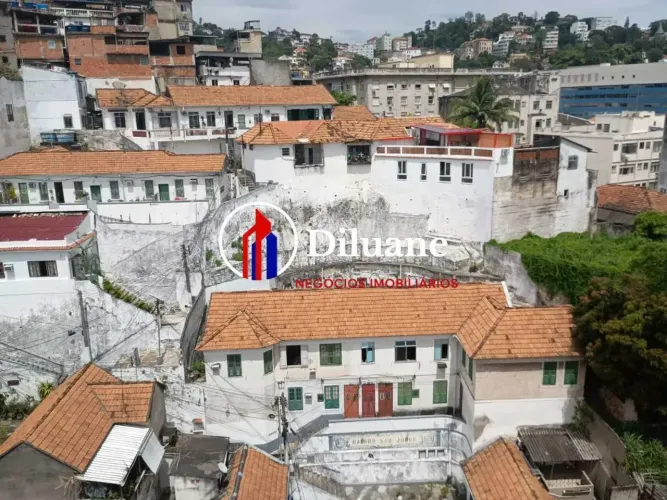Apartamento : / Residencial / Glória