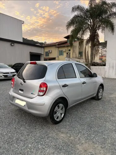 Nissan March S 1.0 16V Flex Fuel 5P 2012