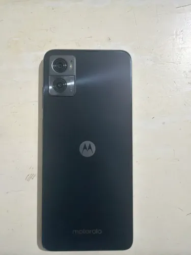 Moto E 22