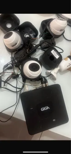 Câmera de segurança 4 und + dvr