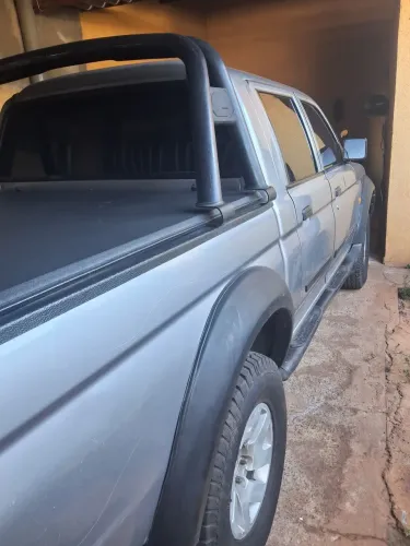 Mitsubishi L200 GL 2.5 4X4 CD Diesel 2007