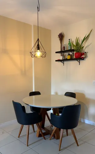 Mesa de Jantar Redonda de Vidro e Madeira