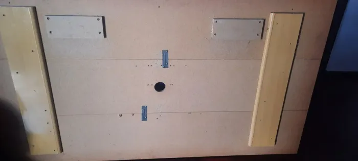 Painel TV 65" com suporte universal incluso