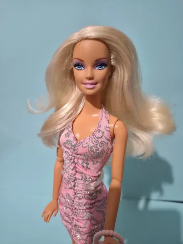 Barbie Fashionista articulada Swappin Cutie troca de busto