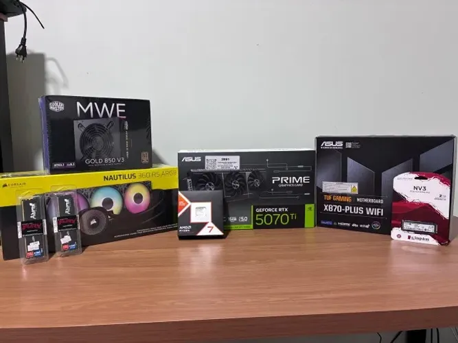 PC GAMER HIGH-END - RTX 5070 Ti + Ryzen 9800X3D