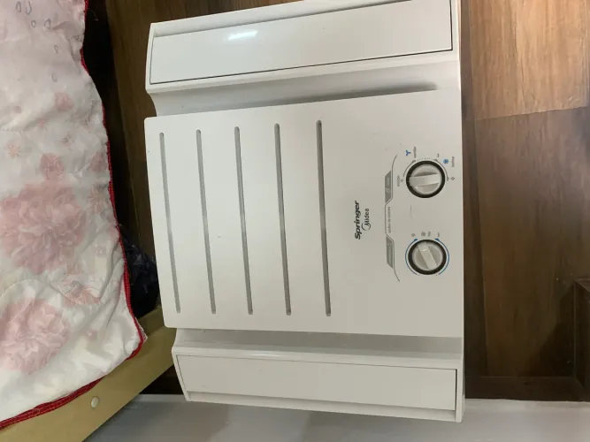 Vendo Ar condicionado janela